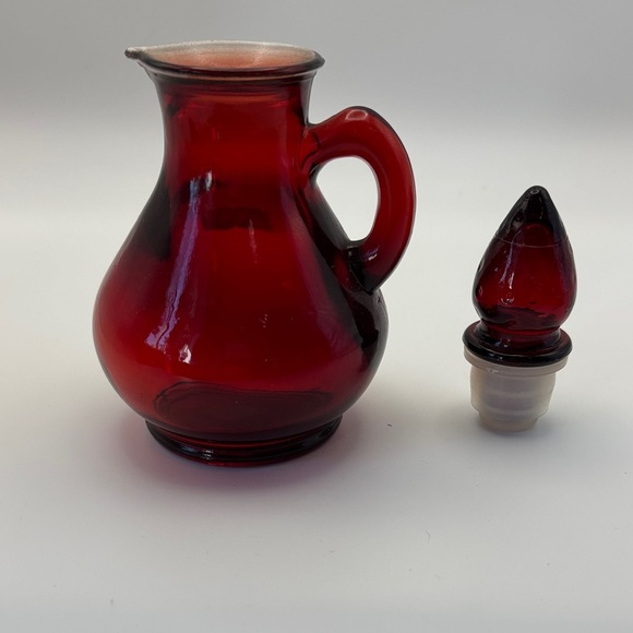 AVON Elegant Red Glass Decanter - Picture 2 of 4